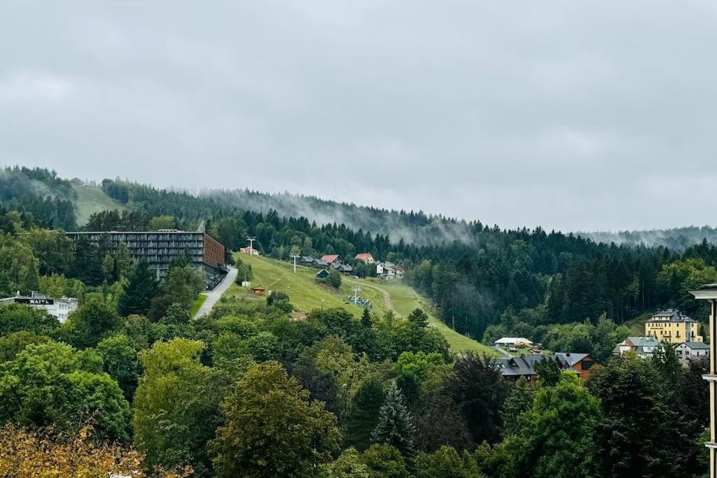 Art & High Studio Z Parkingiem Podziemnym Krynica Zdroj Luaran gambar